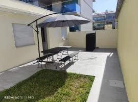 Beach house for 4 by the sea
