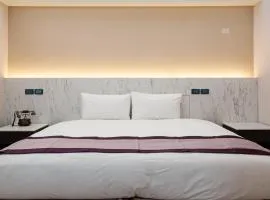 Mercury Hotel Taichung
