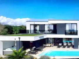 Villa 1