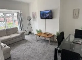 Cosy 2 bedroom bungalow nr coast