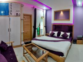 Serenity Springs Resorts, hotel with parking in Muzaffarabad