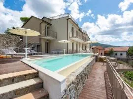 Relais Le Torri in Verici with Private Pool