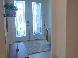 Pet Friendly Home Guest Suite