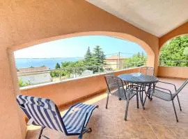 TOM M NV Apartment 250m from the beach, with terrace