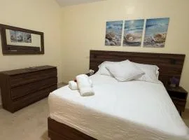 Cómodo Apartamento con Piscina y Acceso a la Playa