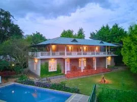 Ministers Mansion Pool Resort Kanthalloor by VOYE HOMES ! Infinity Pool & Scenic Views