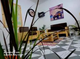 Safari Room - Cozy African adventure retreat