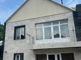 Geti dzor Guesthouse