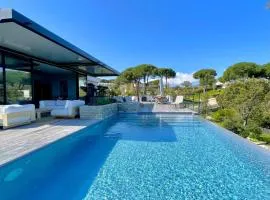 Villa A Pinetta Villata
