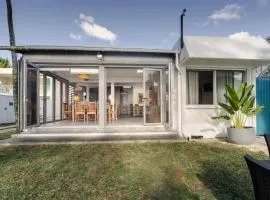 Charming house in Trou-aux-Biches with direct beach access