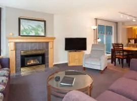 Woodrun Lodge 217 | Ski-In Ski-Out Condo - Walk to Upper Village w/ Hot Tub, Pool + Free Parking