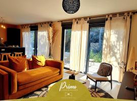 Casa Corsa - T4 de Standing avec grande Terrasse et jardin, ξενοδοχείο σε Bonifacio