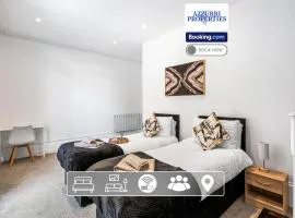 Luxury Apartment By Azzurri Properties Short Lets & Serviced Accommodation Birghton With King Size Zip Link Beds and Small Balcony