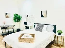 Modern New Studio Cozy&Prime Location