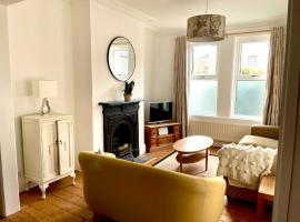 Maybrick House, villa in Bath