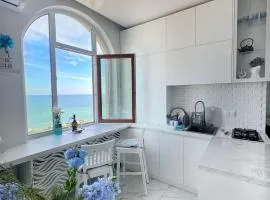 Вид на море, ЖК Avinion