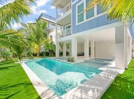 Beach View Paradise - New Anna Maria Island Home