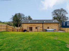 4 Bed in Llandrindod Wells 86118、Llanbadarn-fynyddのホテル