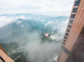 8 Pax Antara Genting Suites by Silaslee