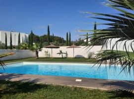 location Phoebé dans la propriété Elaia, hôtel à Tourouzelle