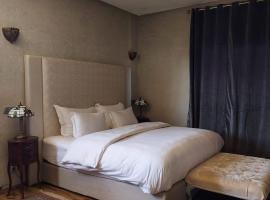 dar Jellouna Zaraba, hôtel à Oulad Akkou