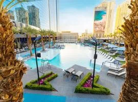 Hilton Grand Vacations Club Elara Center Strip Las Vegas