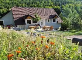 Bujtina Sherifaj