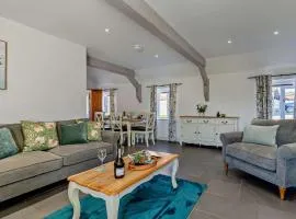 2 Bed in Hartland FIREB