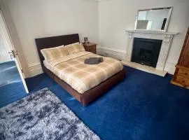 Spacious Rooms Edgbaston Central WiFi Parking