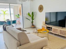 Appartement cosy face au lagon mer, hotel v mestu Marigot