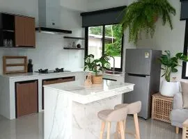 5 Minutes to the beach - Stunning 2 Bedroom Pool Villa