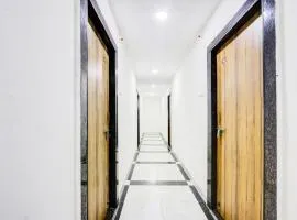 Hotel O Green Light Inn