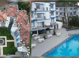 The Beach comfort, hotel with pools in Benaulim