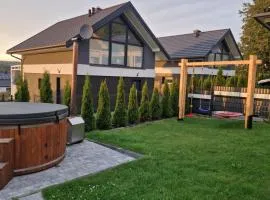 Domy na Roztoczu Aleja Lipowa B,G,J,K Sauna Jacuzzi Kajaki