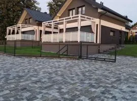 Domy na Roztoczu Aleja Lipowa B,G,J,K Sauna Jacuzzi Kajaki