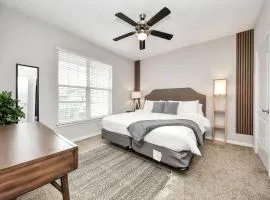 LUX Resort Inspired 2BR Near Houston Pool Gym