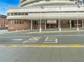 Atlantic Tower Liverpool City Center By Dancenter