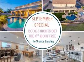 Golf Oasis New Outdoor Kitchen, Pool &4 King Beds