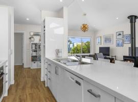 Shoreline Escape, Hotel in Apollo Bay