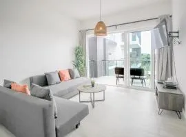 New Apartment! Beach getaway at Hard Rock