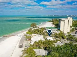 Parrot Beach Cottages Suite #1