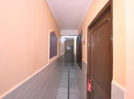 Hotel O Rajesh Palace