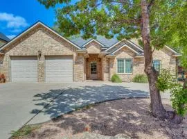 Private Hot Tub and Patio Golf Retreat in Canyon!