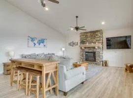 Table Rock Lake View and Games Galore Family Lodge