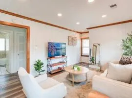 FREE Parking Walk to METRO Arlington 2 BR House