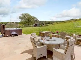 4 Bed in Looe 82662