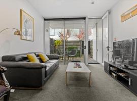 Victoria Park Haven w carpark, spa, pool and gym, hotel in Auckland