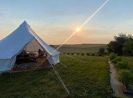 The Nest at Hummingbird Hill - Glamp tent, οργανωμένο κάμπινγκ σε Shreve