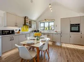 2 Bed in Westward Ho 91748
