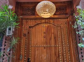Riad Hostel ADI, hotel in Marrakech